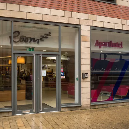 Roomzzz Ξενοδοχείο με διαμερίσματα