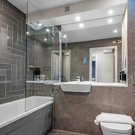 Ξενοδοχείο με διαμερίσματα Roomzzz