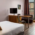 Roomzzz Ξενοδοχείο με διαμερίσματα