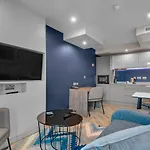 Roomzzz Λιντς