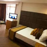Roomzzz Λιντς