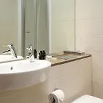 Roomzzz Lejlighedshotel