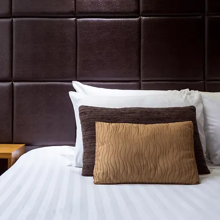 Roomzzz Aparthotel Leeds (West Yorkshire)