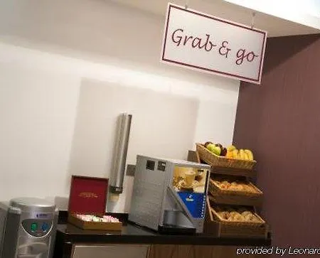 利兹市罗姆兹酒店 4*