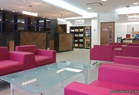 Roomzzz Hotel apartamentowy Leeds (West Yorkshire)