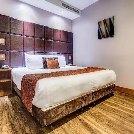 Roomzzz Aparthotel Leeds (West Yorkshire)