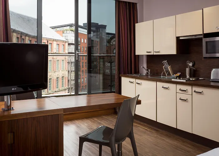 Roomzzz Aparthotel Leeds (West Yorkshire)